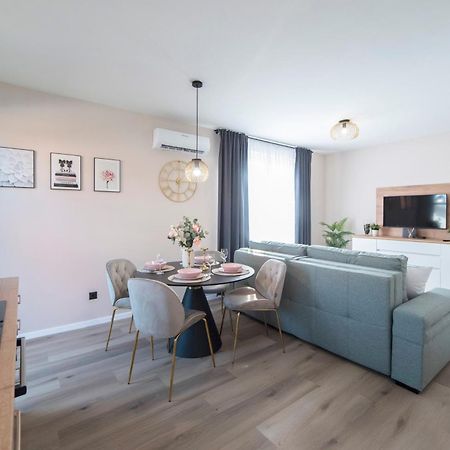 Apartment Lemm 500M From The Arena ซาเกร็บ ภายนอก รูปภาพ
